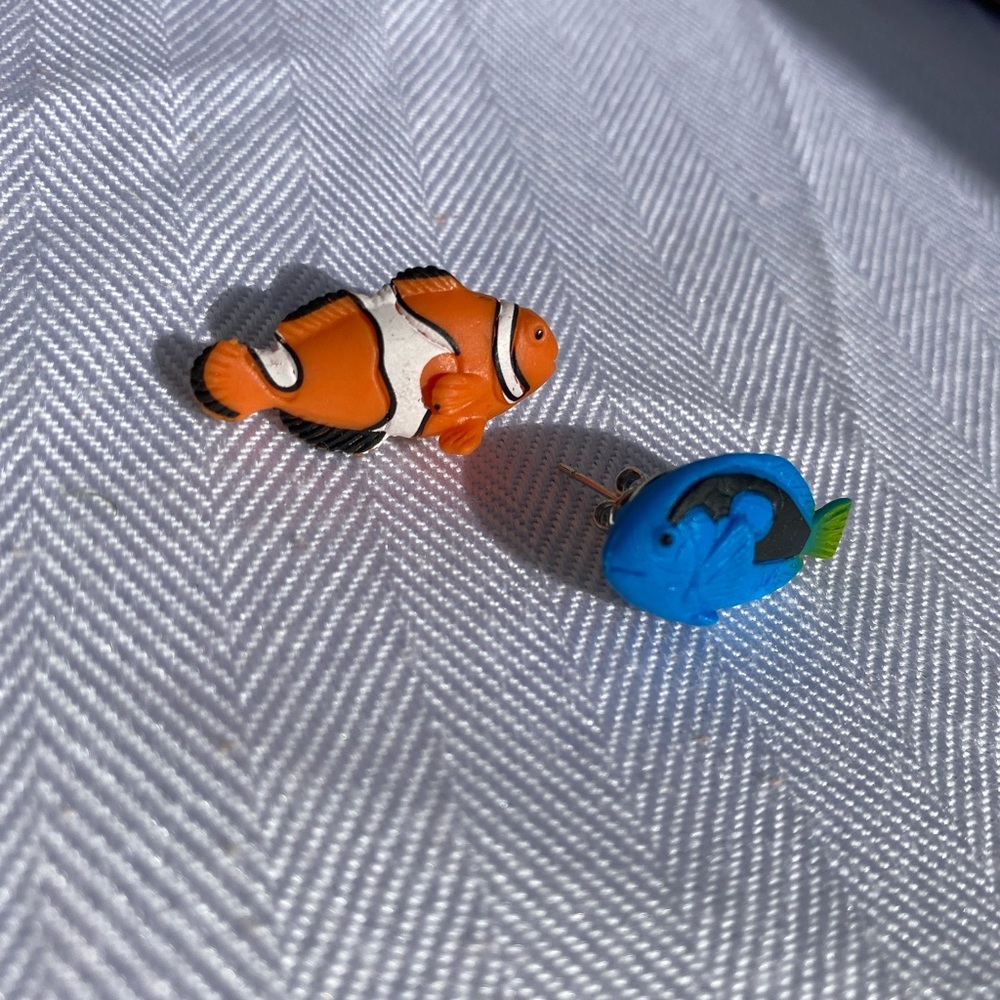 FINDING NEMO EARRINGS